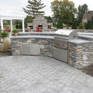 Outdoor Kitchens and Concrete Coutertops